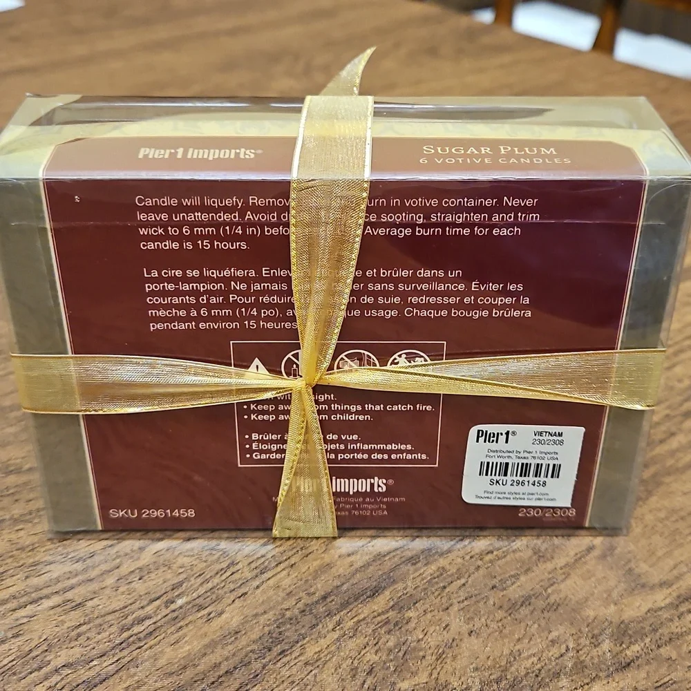 NIB Pier 1 pack of 6 purple Sugar Plum Votive Candles